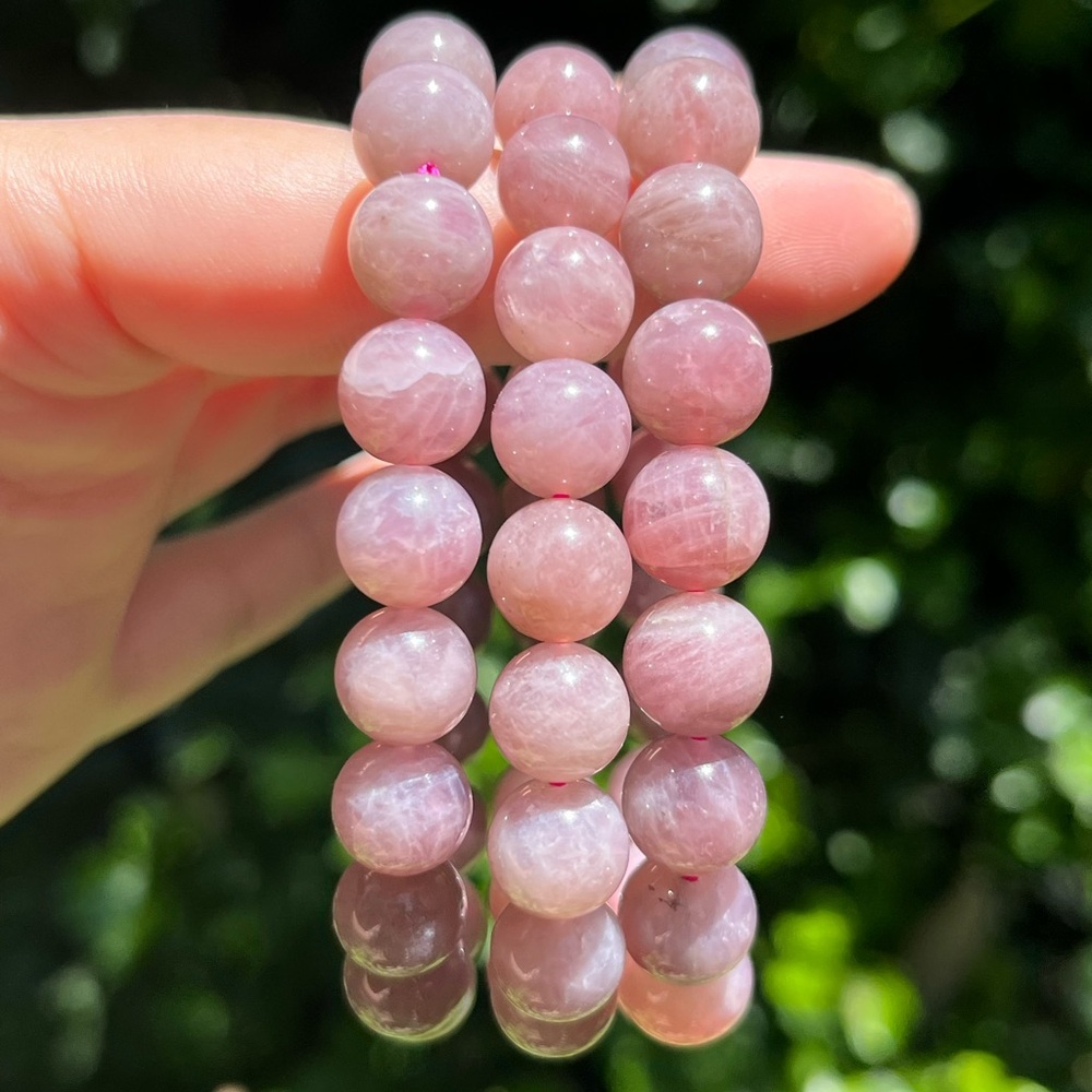 10mm stretchable purple‎ rose quartz bracelet